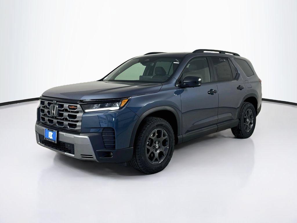 New 2026 Honda Pilot TrailSport image 3