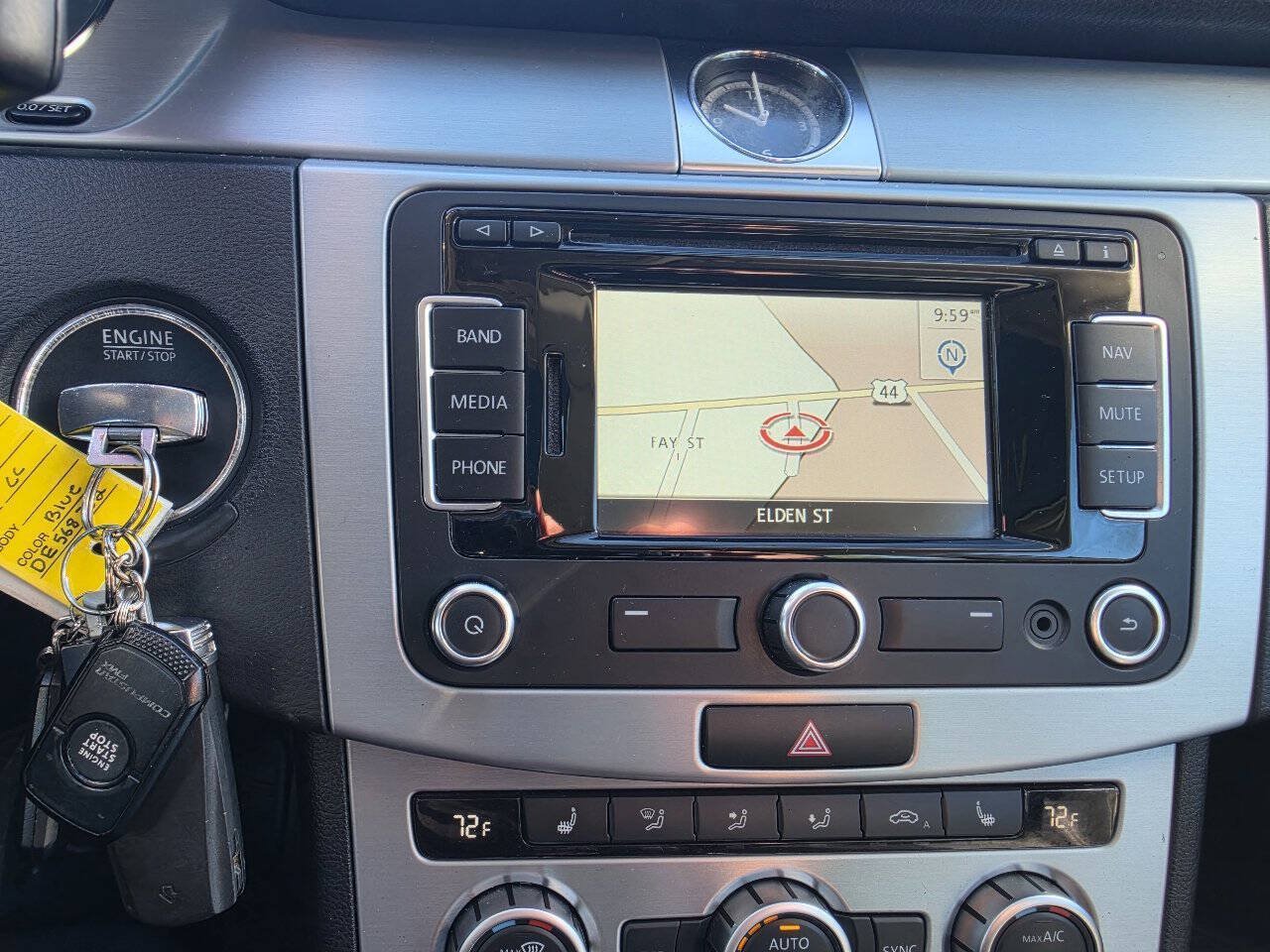 Used 2013 Volkswagen CC Lux FWD image 19