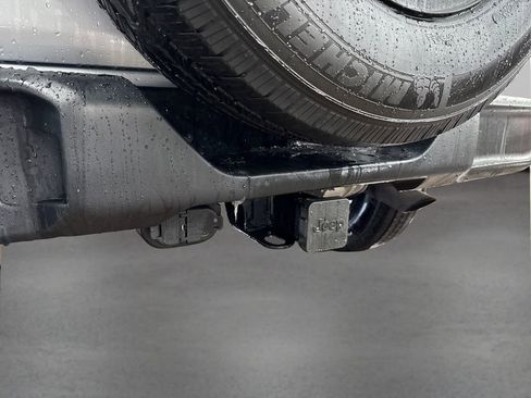 Used 2022 Jeep Wrangler Unlimited Sport image 14