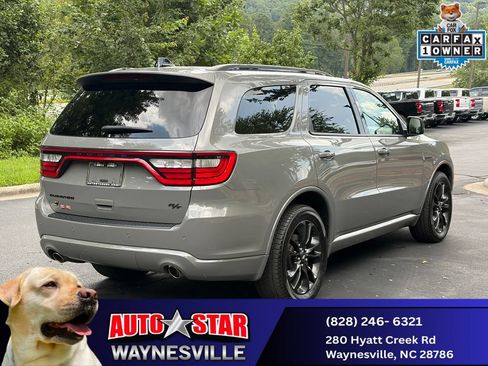 Used 2023 Dodge Durango R/T w/ Hemi Orange Plus Package AWD/4WD image 5