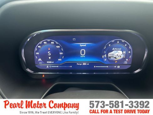 Certified 2023 Chevrolet Tahoe High Country AWD/4WD image 12