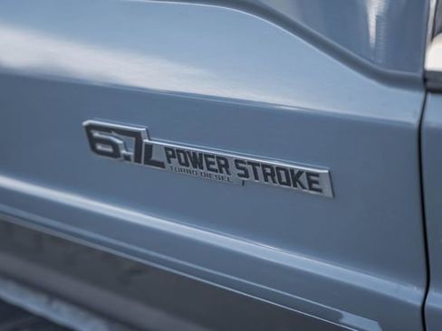 Used 2023 Ford F250 Lariat w/ Chrome Package image 16