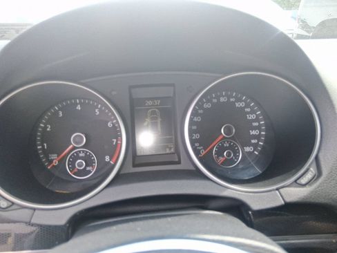 Used 2013 Volkswagen GTI 4-Door FWD image 8