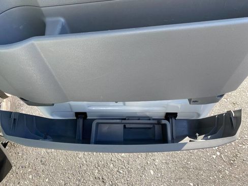 Used 2014 Mercedes-Benz Sprinter 3500 image 23