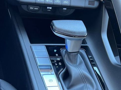 New 2026 Hyundai Elantra Hybrid FWD image 20