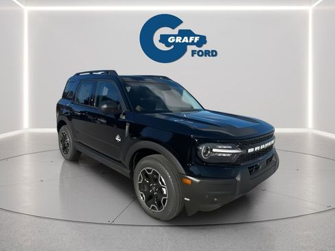 New 2025 Ford Bronco Sport Outer Banks w/ Outer Banks Tech Package+ image 8