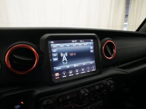 Used 2019 Jeep Wrangler Unlimited Sahara w/ Quick Order Package 24M Moab image 6