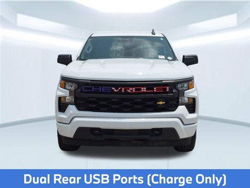 Used 2025 Chevrolet Silverado 1500 Custom RWD image 11