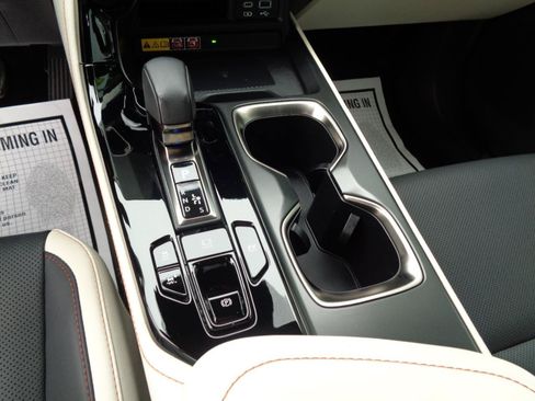 Used 2024 Lexus NX 350h AWD image 12