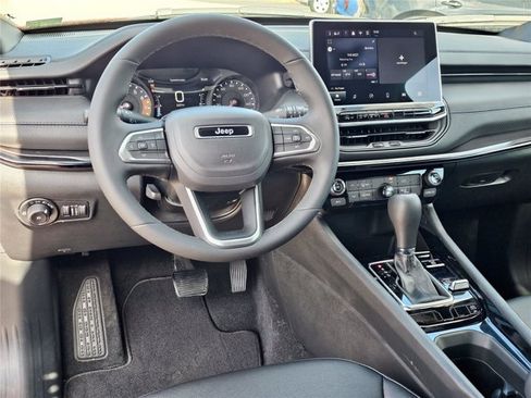 New 2026 Jeep Compass Latitude AWD/4WD image 70