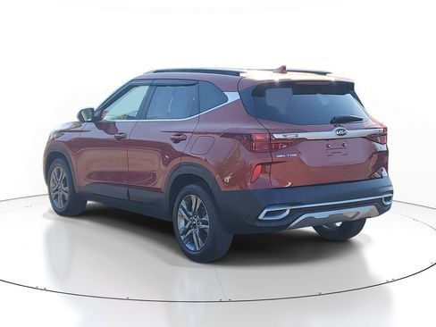 Used 2021 Kia Seltos S FWD image 3
