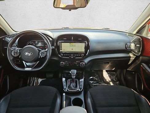 Used 2020 Kia Soul GT-Line Turbo FWD image 19