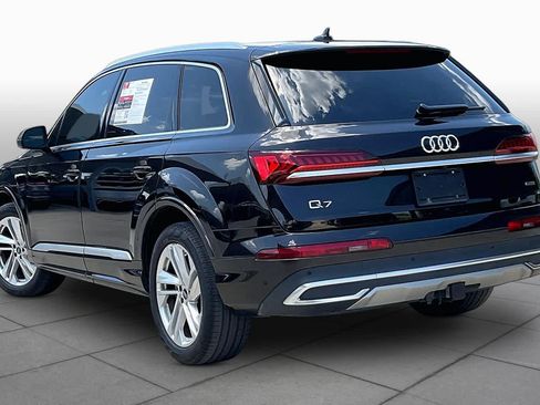 Used 2023 Audi Q7 3.0T Premium Plus w/ Premium Plus Package AWD/4WD image 11