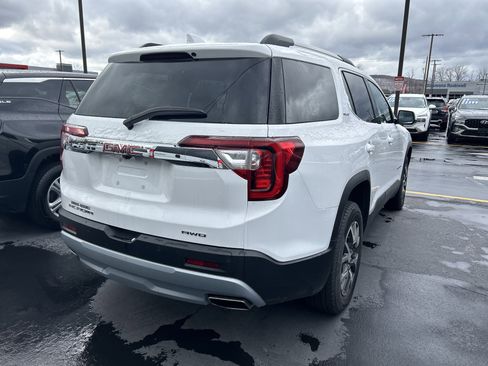 Used 2023 GMC Acadia SLE w/ Driver Convenience Package image 45