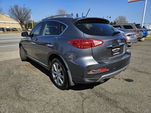 Used 2017 INFINITI QX50 2WD w/ Premium Plus Package image 3