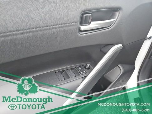 New 2026 Toyota Corolla Cross XLE w/ Convenience Package image 20