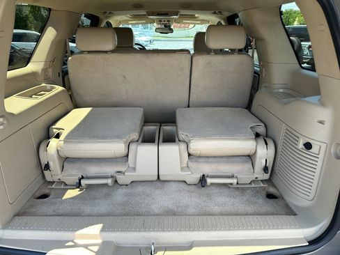 Used 2007 Chevrolet Tahoe LTZ w/ LTZ Preferred Equipment Group AWD/4WD image 78