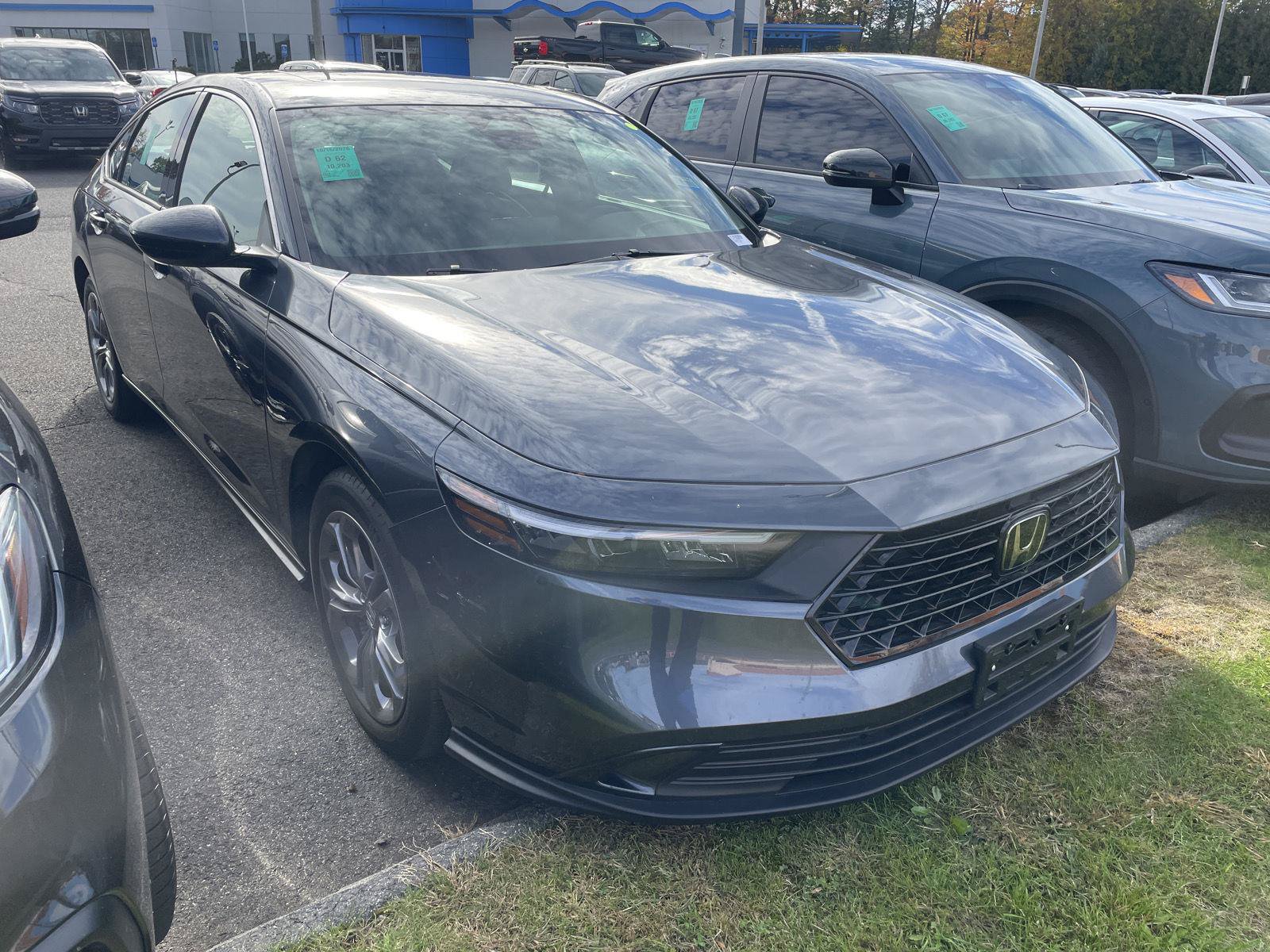 Used 2024 Honda Accord EX image 1