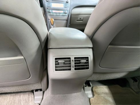 Used 2007 Toyota Camry XLE image 27