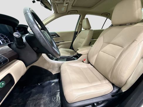 Used 2016 Honda Accord EX-L image 10