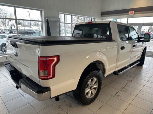 Used 2016 Ford F150 XLT w/ Trailer Tow Package image 4