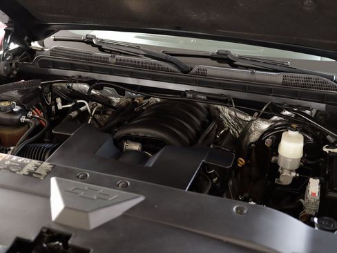 Used 2018 Chevrolet Silverado 1500 LT w/ All Star Edition image 30