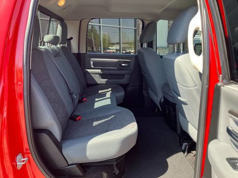 Used 2017 RAM 1500 Classic SLT w/ Luxury Group AWD/4WD image 16