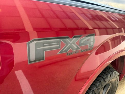 Used 2016 Ford F150 XLT w/ Equipment Group 302A Luxury AWD/4WD image 31