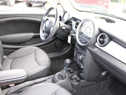 Used 2013 MINI Cooper Hardtop FWD image 12