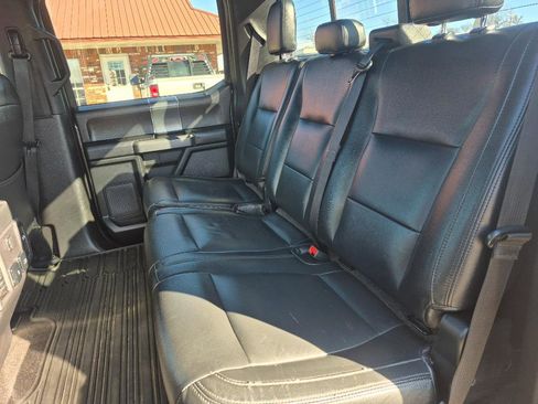 Used 2018 Ford F150 XLT w/ Equipment Group 302A Luxury image 17