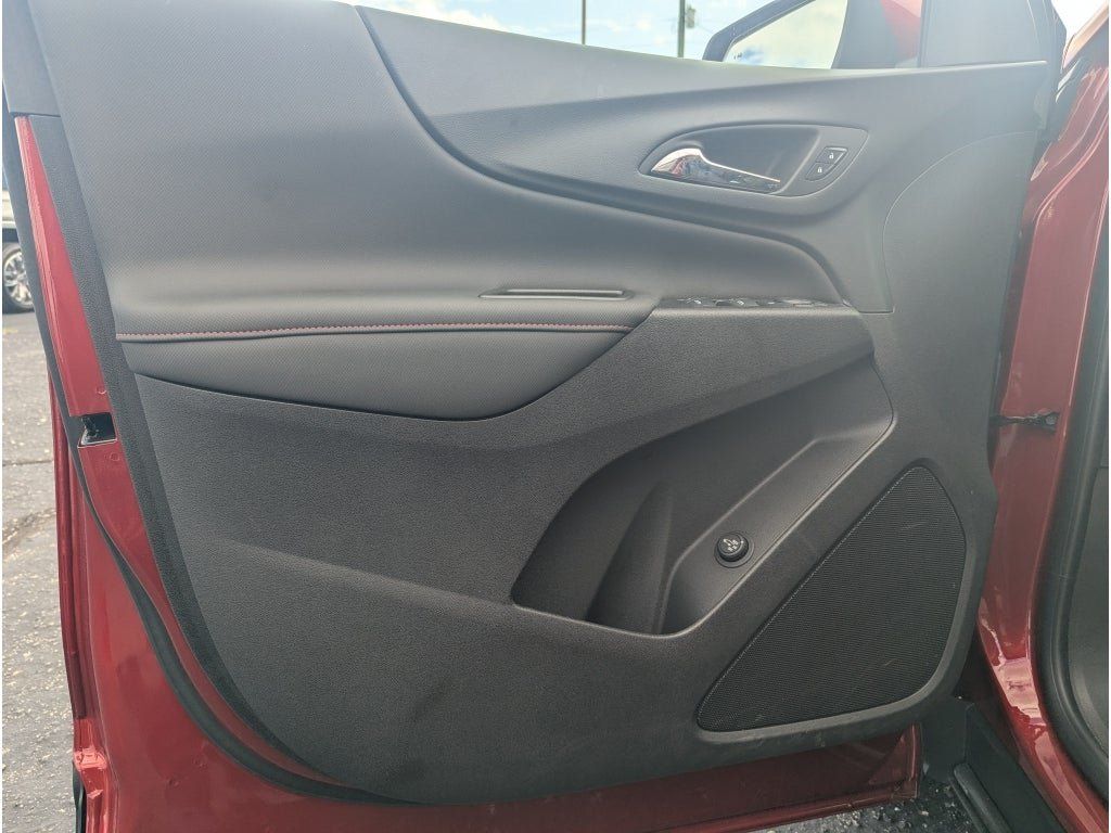 Used 2024 Chevrolet Equinox RS w/ LPO, Floor Liner Package AWD/4WD image 13