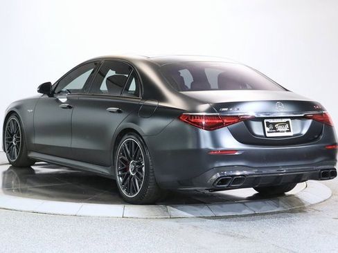 Used 2024 Mercedes-Benz S 63 AMG S w/ Carbon Fiber Exterior Package image 2