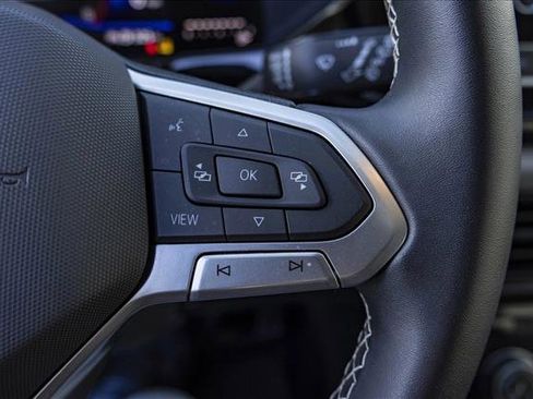 Used 2023 Volkswagen Taos S image 16