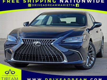 Used 2024 Lexus ES 300h Ultra Luxury w/ Accessory Package (Z2)