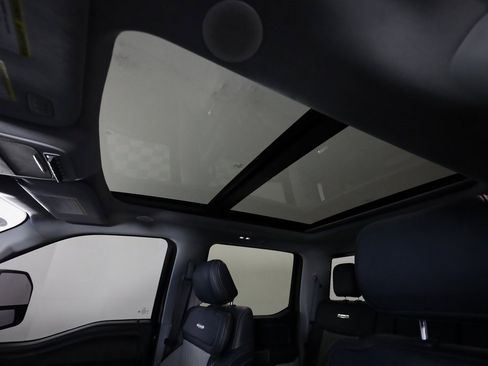 Used 2023 Ford F450 Limited w/ FX4 Off-Road Package image 19