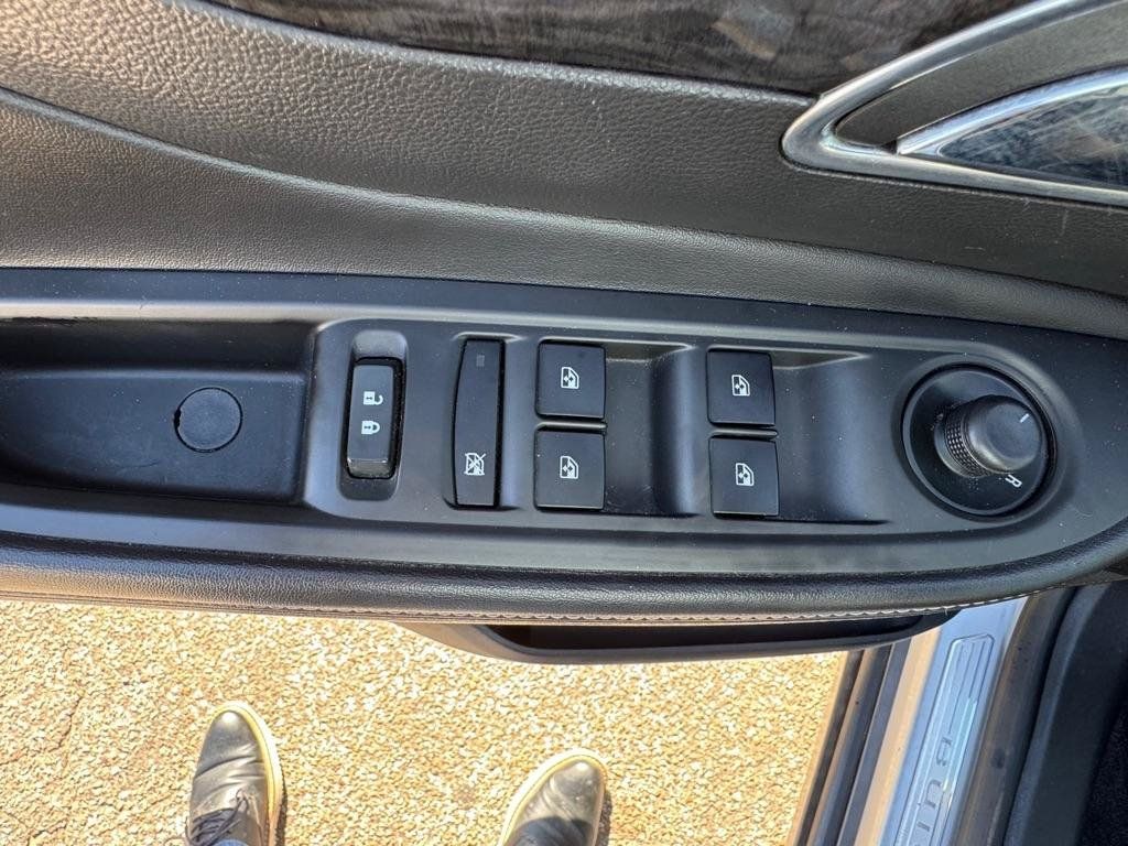 Used 2014 Buick Encore Convenience FWD image 24
