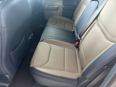 Used 2025 Ford Maverick Lariat AWD/4WD image 15
