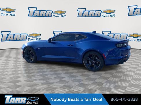 Used 2021 Chevrolet Camaro LT w/ RS Package RWD image 6