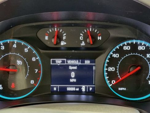 Used 2023 Chevrolet Malibu LT FWD image 11