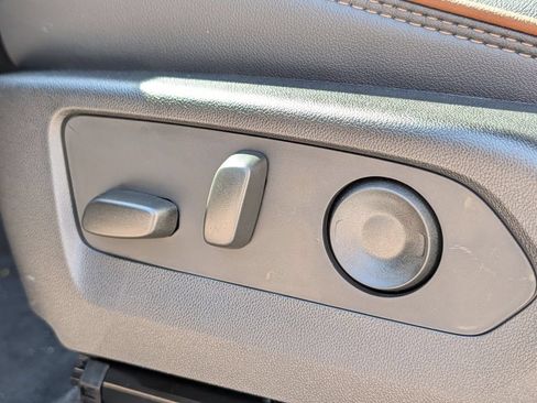 New 2026 GMC Canyon AT4 w/ Technology Plus Package AWD/4WD image 40