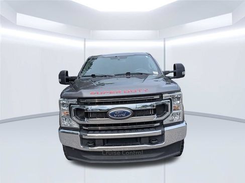 Used 2022 Ford F250 XLT AWD/4WD image 11