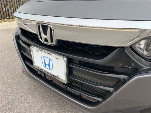 Used 2018 Honda Accord EX-L image 16