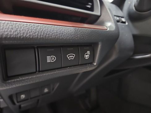 New 2026 Toyota Prius Plug-In Hybrid FWD image 15