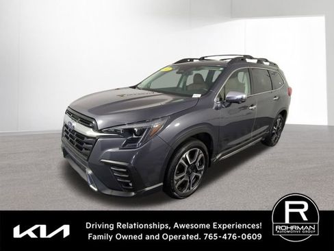 Used 2023 Subaru Ascent Touring AWD/4WD image 11