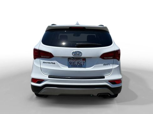 Used 2017 Hyundai Santa Fe Sport w/ 2.4L Value Package 06 FWD image 4