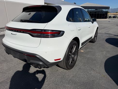 Used 2023 Porsche Macan Turbo image 3