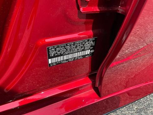 Used 2025 Lexus IS 500 w/ Accessory Package 2 RWD image 38