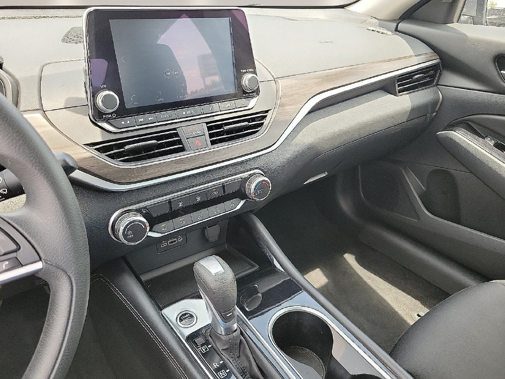 Used 2023 Nissan Altima 2.5 SV FWD image 20