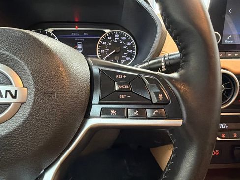 Used 2023 Nissan Sentra SV w/ SV Premium Package FWD image 18