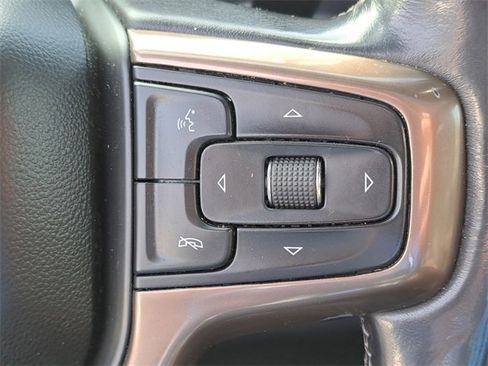 Used 2022 Chevrolet Silverado 2500 High Country w/ Safety Package II image 19